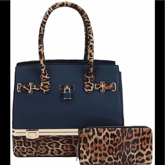 Leopard Purse and Wallet Set - Picture 2 of 8